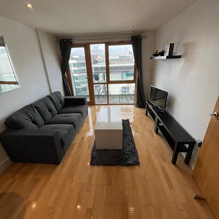 Апартаменты Rooshaus Leeds Docks Экстерьер фото