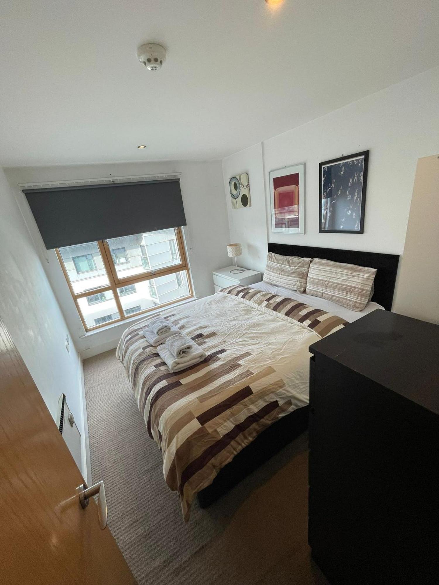 Апартаменты Rooshaus Leeds Docks Экстерьер фото